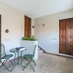 Hostdomus - Palazzo Stupino Daire *