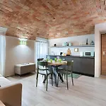 Hostdomus - Palazzo Stupino *