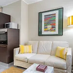 Hostdomus - Palazzo Stupino Daire *