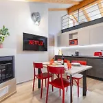 Hostdomus - Palazzo Stupino Daire Alba (Piedmont)