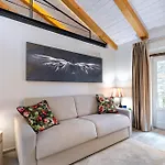Hostdomus - Palazzo Stupino