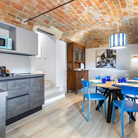 Apartment Palazzo Stupino - La Corte