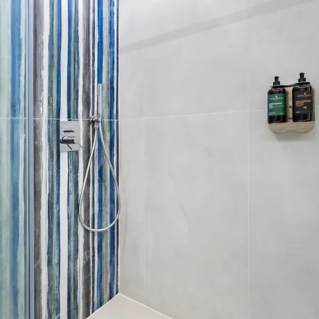 Hostdomus - Palazzo Stupino