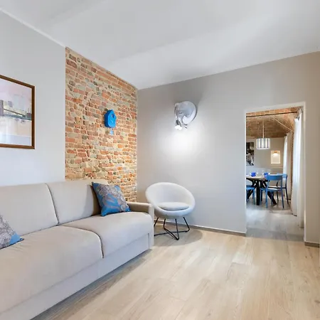 Palazzo Stupino - La Corte Apartment *