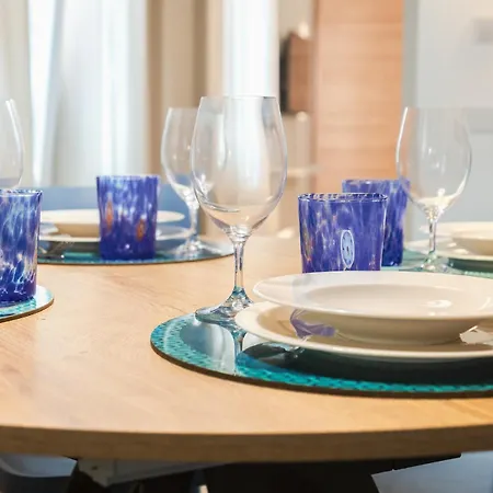 Apartament Hostdomus - Palazzo Stupino *
