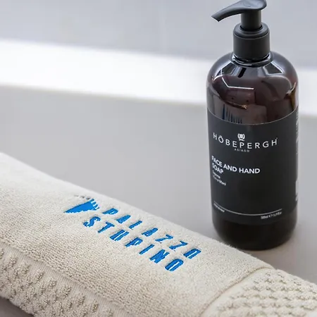 Palazzo Stupino - La Corte アルバ