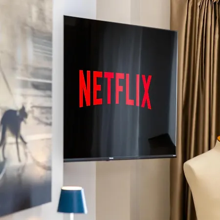 Palazzo Stupino - La Corte アパート アルバ