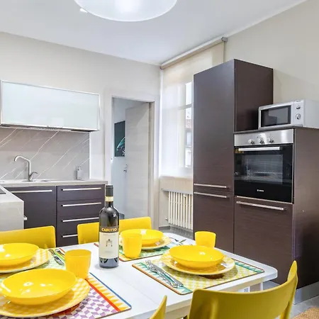 Hostdomus - Palazzo Stupino