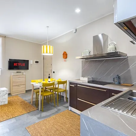 Apartament Hostdomus - Palazzo Stupino *