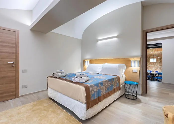 Hostdomus - Palazzo Stupino *