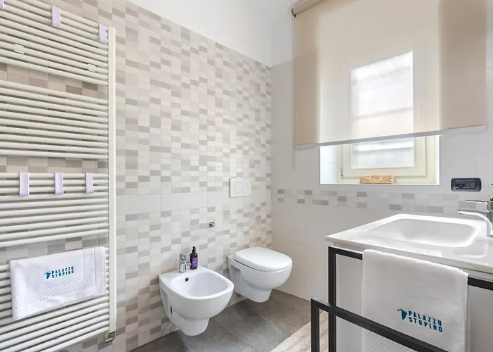 Hostdomus - Palazzo Stupino 阿尔巴