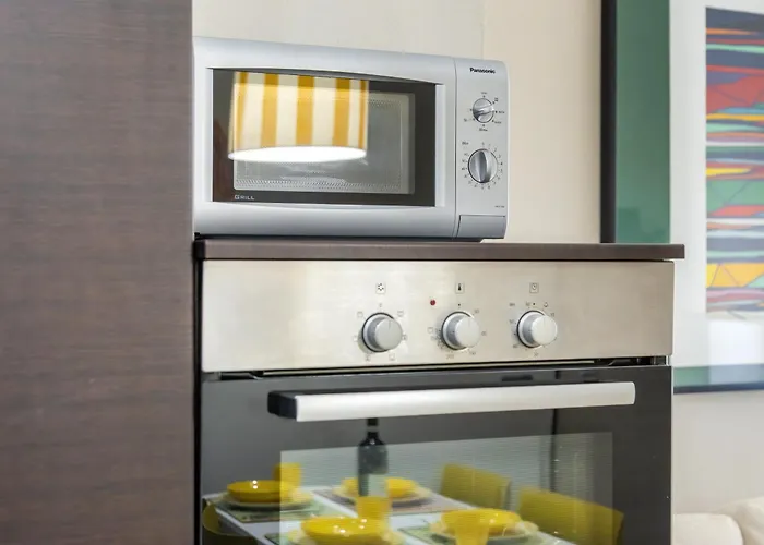 公寓 Hostdomus - Palazzo Stupino 阿尔巴